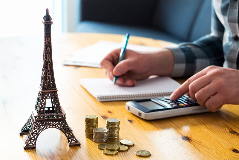 Lasketaan matkavakuutuksen kannattavuutta